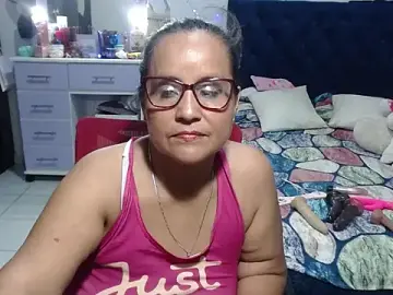 Pervert_mommy_  live sex cam
