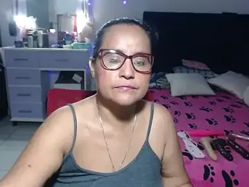 Pervert_mommy_  live sex cam