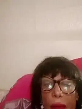 Stellina73  live sex cam