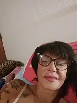 Stellina73  live sex cam
