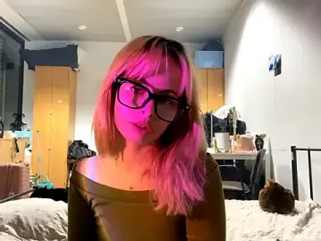 Lilith_Verner  live sex cam