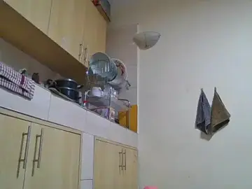 LunaPetal  live sex cam