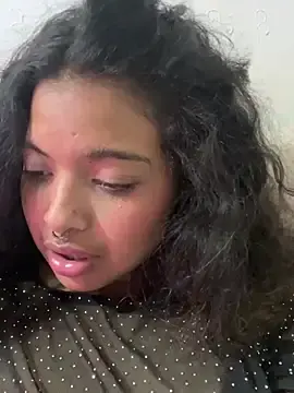 MIAHREINS  live sex cam