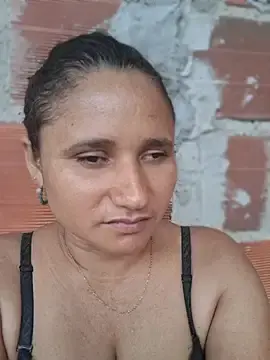 Mature--Mommy  live sex cam