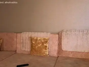 Your_bliss  live sex cam