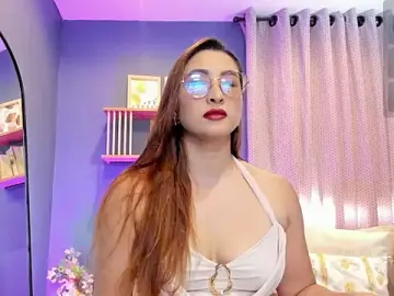 _LaraMom_  live sex cam