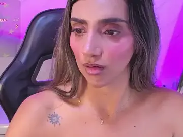 Agatha_brooks_t  live sex cam
