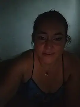 Casandra0925  live sex cam