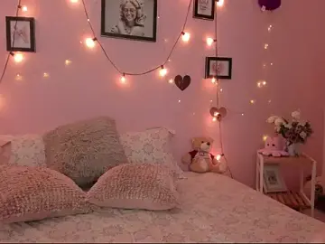 Emilyharrix  live sex cam