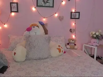 Emilyharrix  live sex cam