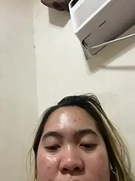 Newasiangirl  live sex cam