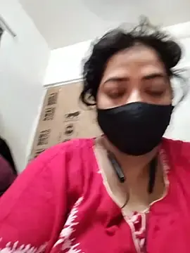 Zeepe19  live sex cam