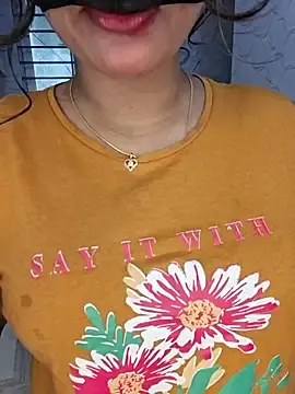 Bristy---  live sex cam