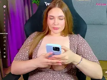 LightKisss  live sex cam