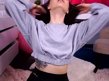 MistyReeds  live sex cam