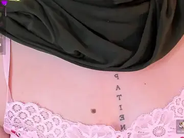 Anna-henao  live sex cam