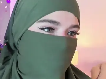 Anna-henao  live sex cam