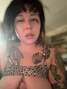 Evacheers  live sex cam