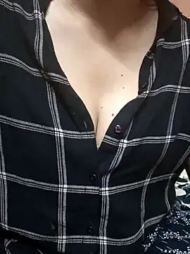 Jannat_678  live sex cam