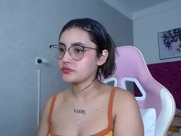 Kathe-mills235  live sex cam