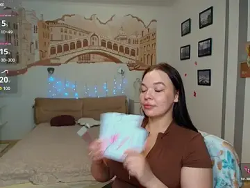 AnitaMays  live sex cam