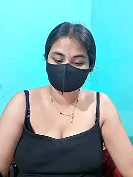 DivyaBhabhi69@xh  live sex cam