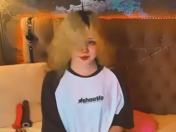 EmilyAngells  live sex cam