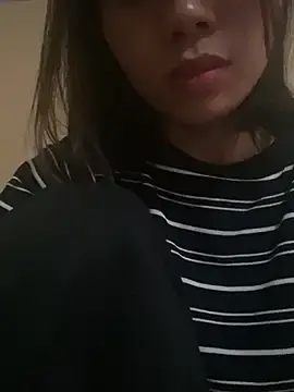 Leoglas  live sex cam