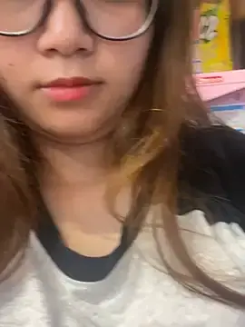 Mina01_  live sex cam