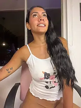 Samantha_gyatt  live sex cam