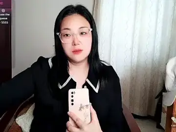 Vivianangn-e  live sex cam
