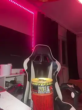 Delyrax  live sex cam