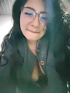 Pauliimartiinez  live sex cam