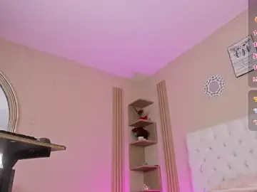 Sharlot_evans_  live sex cam