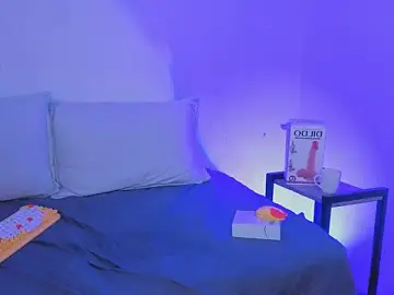 1Anya  live sex cam