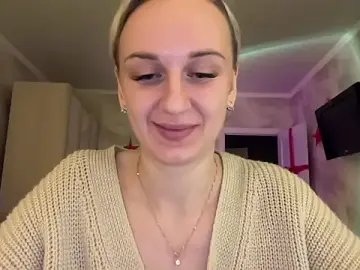 AdeleEverhart  live sex cam