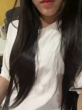 Desi_sara  live sex cam