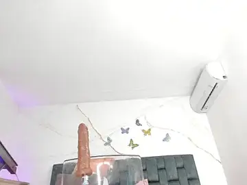 IsiisLovei  live sex cam