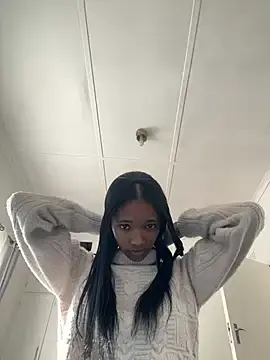 SweetBeauty4you  live sex cam