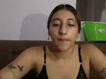 Tammys4  live sex cam