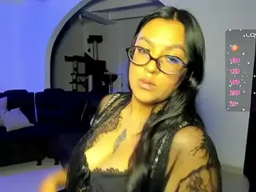 Miss_hollyxx  live sex cam