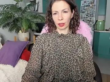 ChristinaGlory  live sex cam