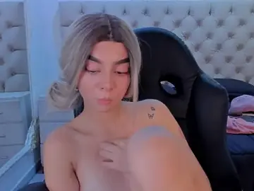 MelCherry  live sex cam