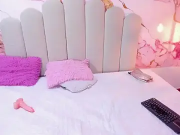 SweettDreamm  live sex cam