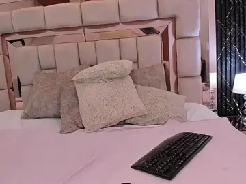 Brianna_jadee  live sex cam