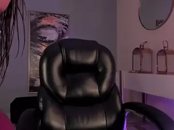 GiannaWatson  live sex cam