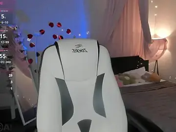 Luna_Vibee  live sex cam