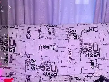 MidnightHeatt  live sex cam