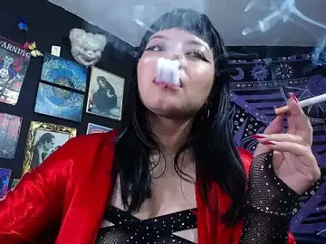 Yourmadame_P  live sex cam