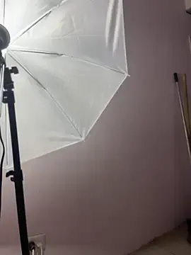 Cherryl_ec  live sex cam